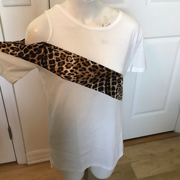 Mini dress and shirts - Picture 5 of 7